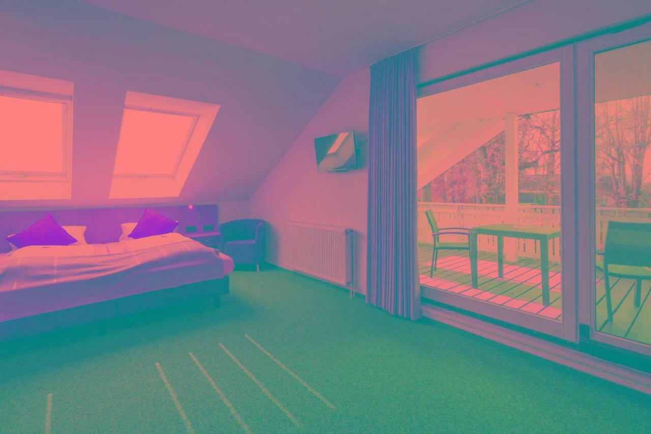Hellmanns Hotel Bremers Bauerndiele Wiefelstede Ngoại thất bức ảnh
